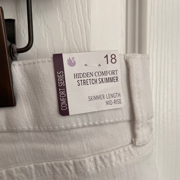 Gloria Vanderbilt White Stretch Skimmer Capri Pants 18 - Picture 9 of 13